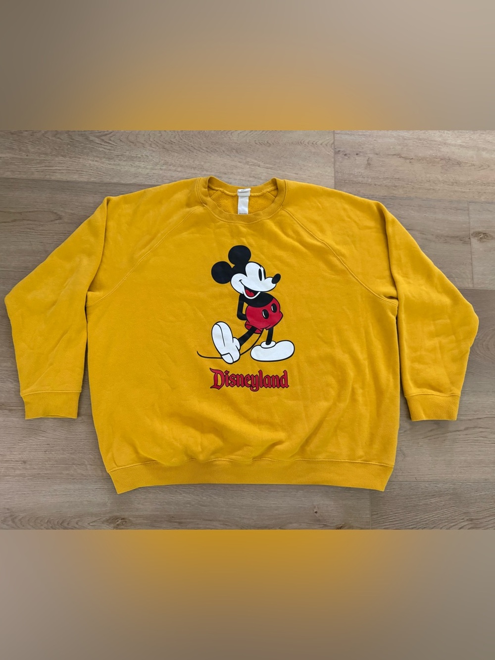 Disney Disneyland Mickey Mouse Graphic Crewneck Sweatshirt 3XL Yellow